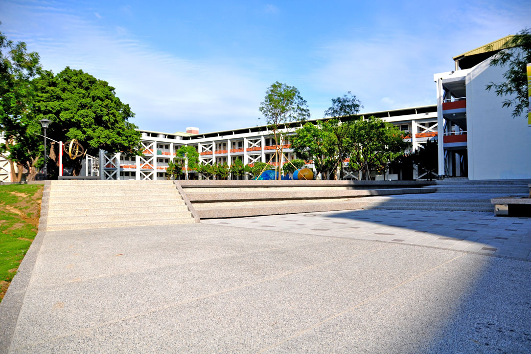 南臺科技大學   G棟中庭景觀整修工程